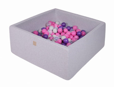 Vierkante ballenbak - Licht grijs met Donker roze, Paarse, Grijze en Transparante ballen